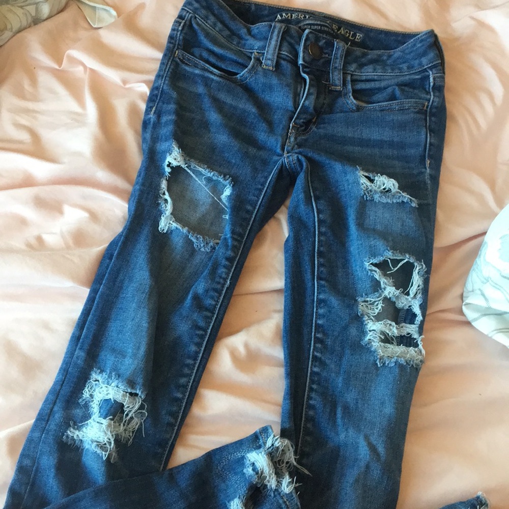 ripped jeans from american eagle.